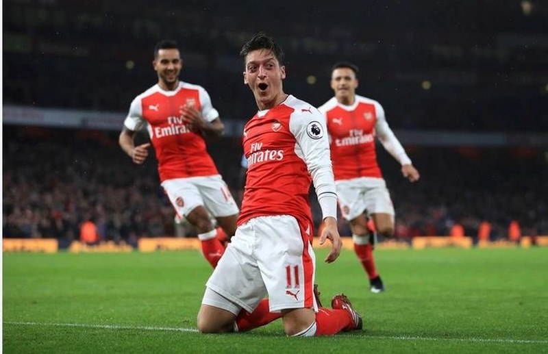 giới thiệu về Mesut Ozil tại tải go88